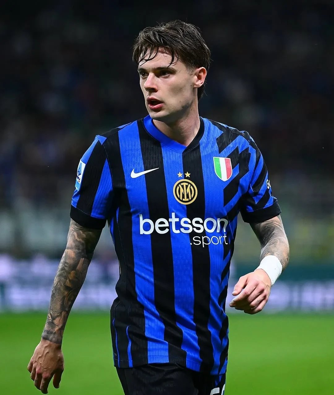 开云kaiyun体育官网 -关于欧冠倒计时，国际米兰关键时刻单刀错失，细节引发关注，质疑声仍在，团队化学反应显著的信息