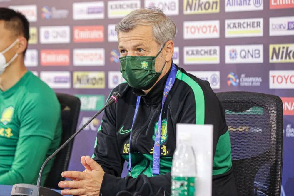 女儿让父亲发泄情绪的界限设定 女儿让父亲发泄情绪的界限设定